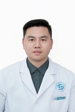 李华伟